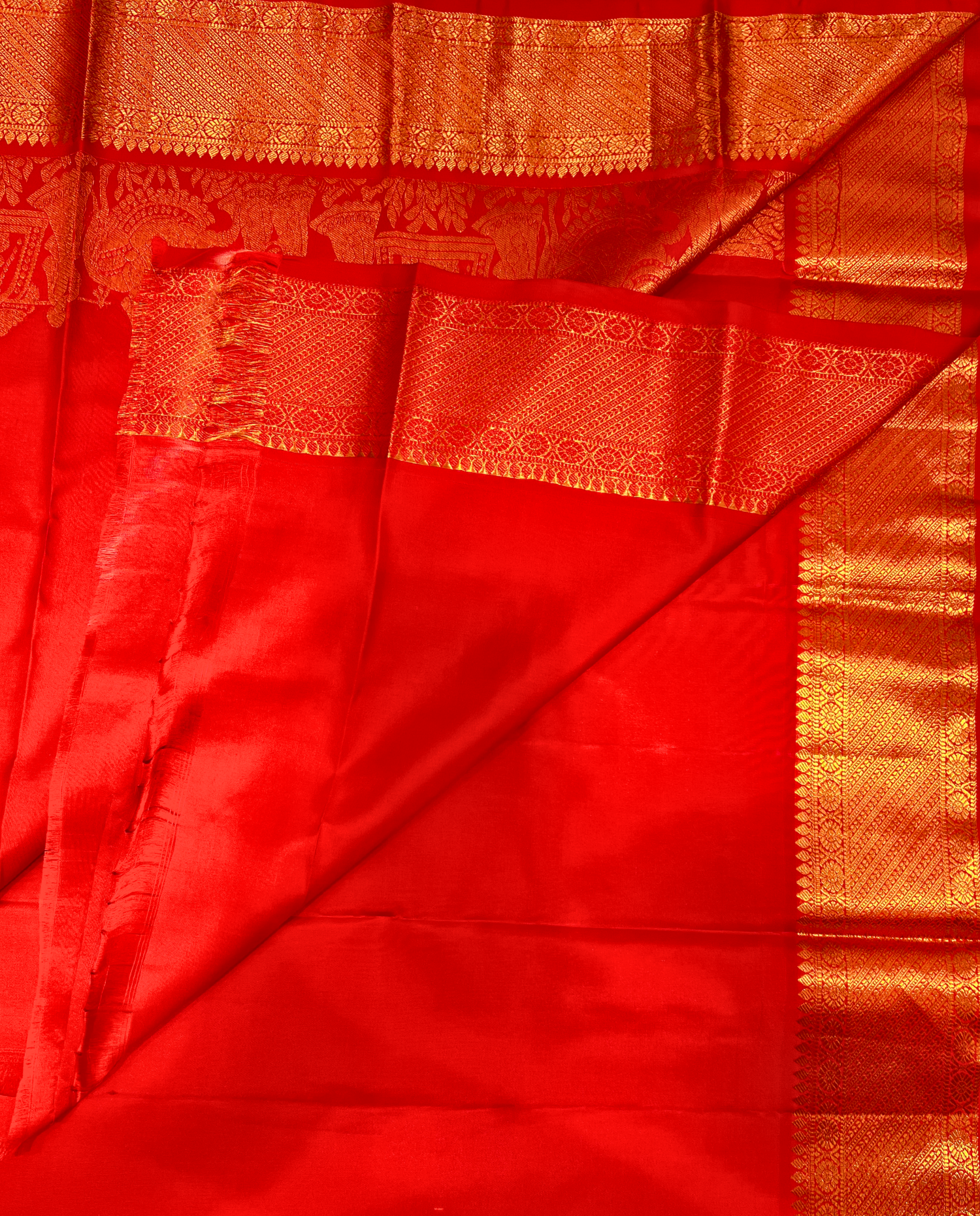 Luxurious Red Pure Silk Saree with Rich Gold Embellishments